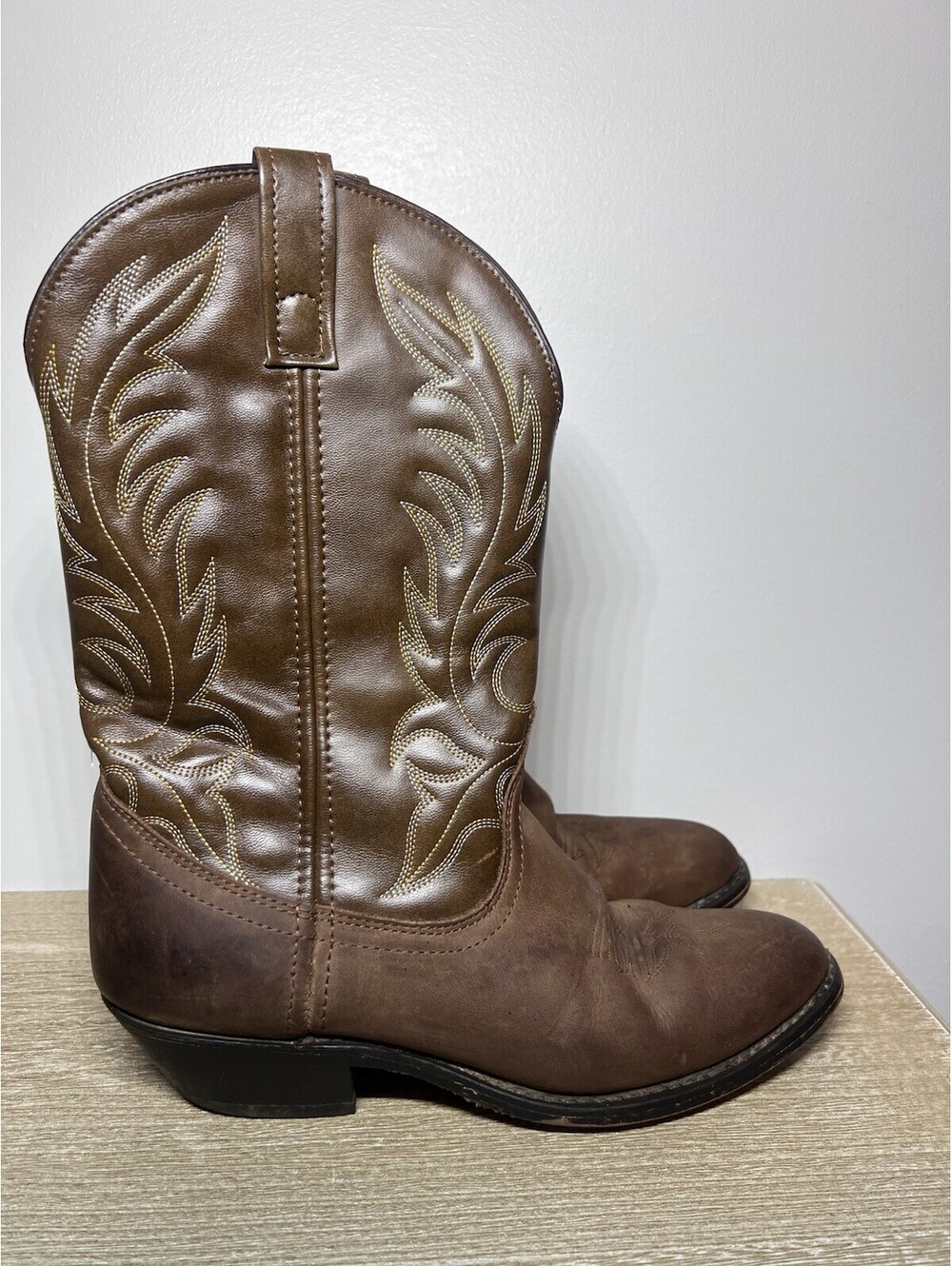 Laredo Women’s Light Brown Western Boots Size 8.5